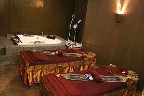 MLH Deluxe Studio Suites @ Landmark Residence