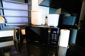 MLH Deluxe Studio Suites @ Landmark Residence