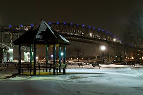 Holiday Inn Express Sarnia - Point Edward by IHG