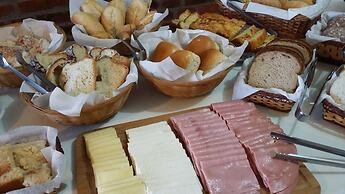 Hotel Pousada Colina de Pedra