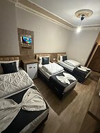 Ozgur Hotel