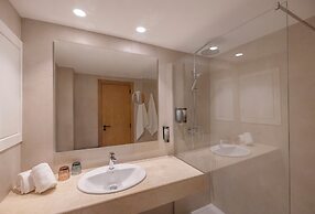 HM Isabela - Adults Only