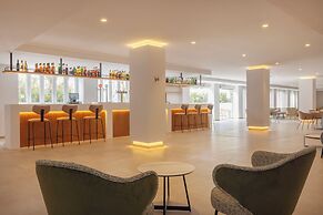 HM Isabela - Adults Only