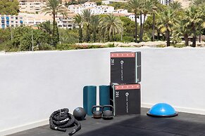 HM Isabela - Adults Only