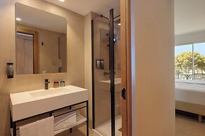 HM Isabela - Adults Only