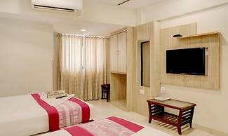 Hotel Plaza Executive Kurla