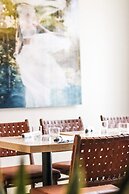 Seaside Hotel North Vancouver