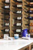 Seaside Hotel North Vancouver