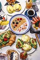 Seaside Hotel North Vancouver