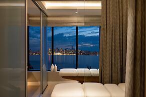 Seaside Hotel North Vancouver