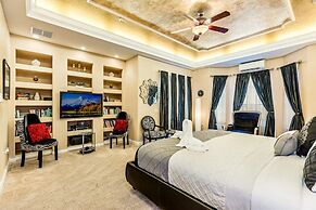 Stunning Large 7 bed Home With Private Pool, Spa, Balcony, Cinema Room