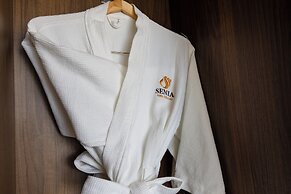 Senia Hotel
