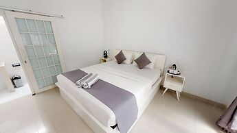 Casa Blanca Gili Air