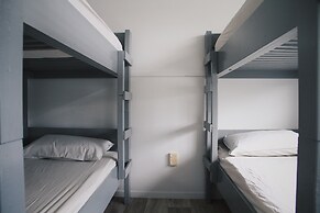 Hugo & Carter's Backpackers & Motel