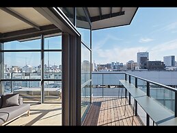 9h nine hours Nagoya station