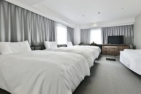 Vessel Inn Keisei Tsudanuma Ekimae