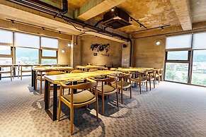 22°C Cold Spring Hotel