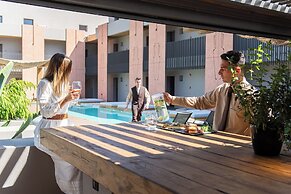 Pilot Amphora Boutique Hotel - Adults Only