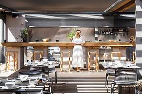 Pilot Amphora Boutique Hotel - Adults Only