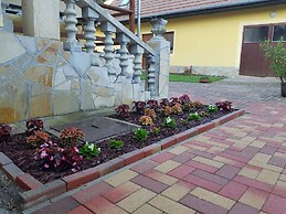 Tulipán Vendégház