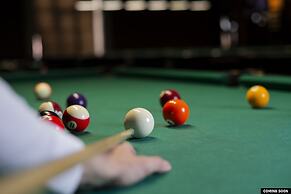 The Vegas By De Pavilion, Delhi Airport