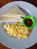 The Dewi Sun Sun Suite