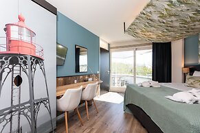 Strandhotel Westduin