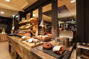 Strandhotel Westduin