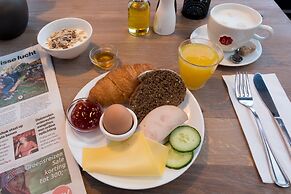 Strandhotel Westduin