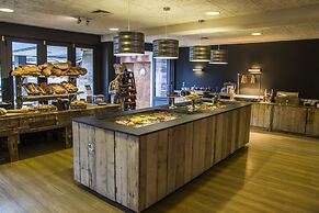 Strandhotel Westduin