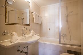 Hotel Viktoria & Landhaus Joggl