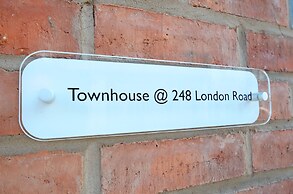 Townhouse Plus @ London Road Stoke