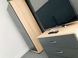 Townhouse @ 51 Balfour St -stoke