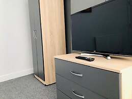 Townhouse @ 51 Balfour St -stoke