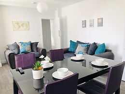 Townhouse @ 51 Balfour St -stoke