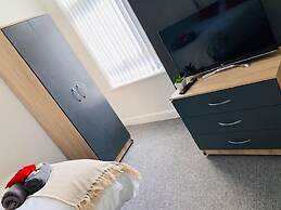 Townhouse @ 51 Balfour St -stoke