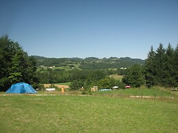 Caravane Camping La Vallee Verte