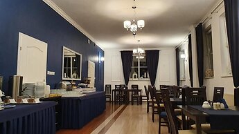 Monte Carlo Boutique Hotel