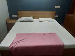 iROOMZ Pranathi Comforts