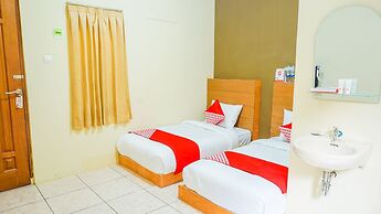 OYO 1340 Wisma Alamanda
