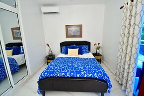 Rosil Place Aparthotel by the Beach