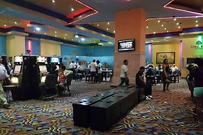 Rosil Place Aparthotel by the Beach