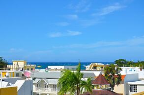 Rosil Place Aparthotel by the Beach