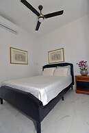 Rosil Place Aparthotel by the Beach