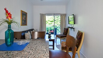 Rosil Place Aparthotel by the Beach