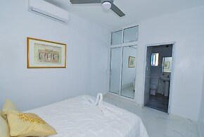 Rosil Place Aparthotel by the Beach