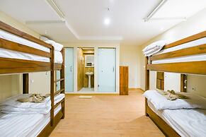 Caroline Hostel