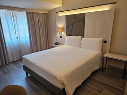 DC Hotel International