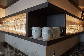 DC Hotel International
