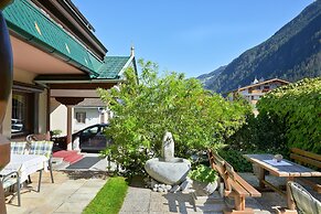 Hotel Alpenhof Kristall